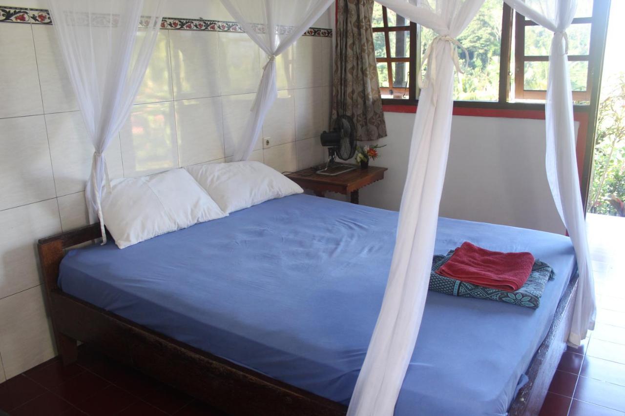 Pondok Lembah Dukuh Homestay Karangasem Kültér fotó